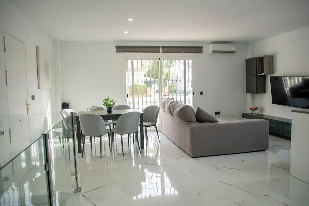 Villa El Olivo อาเลาริน เดลา ตอร์เร ภายนอก รูปภาพ